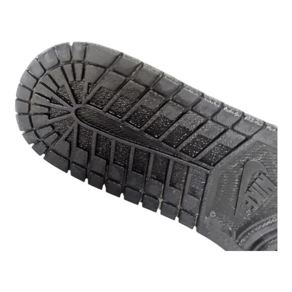 NIKE Air Jordan 1 Retro High OG "Gym Red" Sneakers Size 12 - Picture 10 of 11